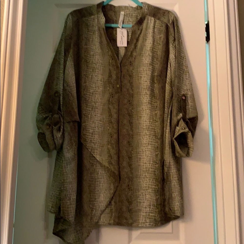 Blouse - Picture 2 of 5
